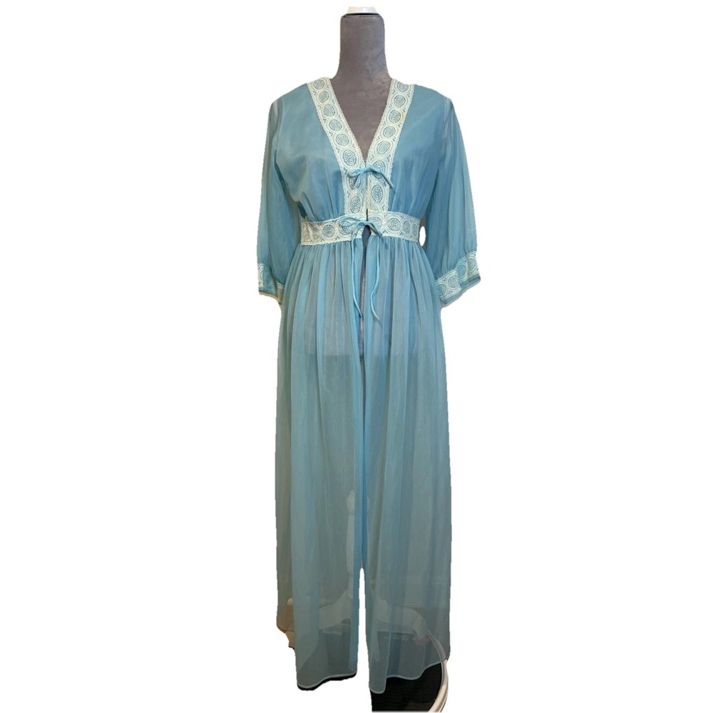 Vintage 60s 70s Blue Floral Lace Sheer Peignoir‎ Robe Medium Union Made Fairy